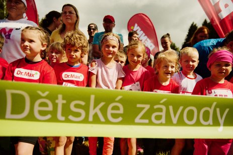 Ty nejmenší stopy na lesních stezkách